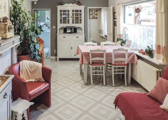 Apartment Holiday Florivan 01 *